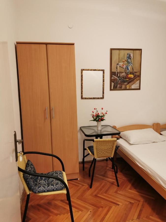 Zemunella Guest House Herceg Novi Esterno foto