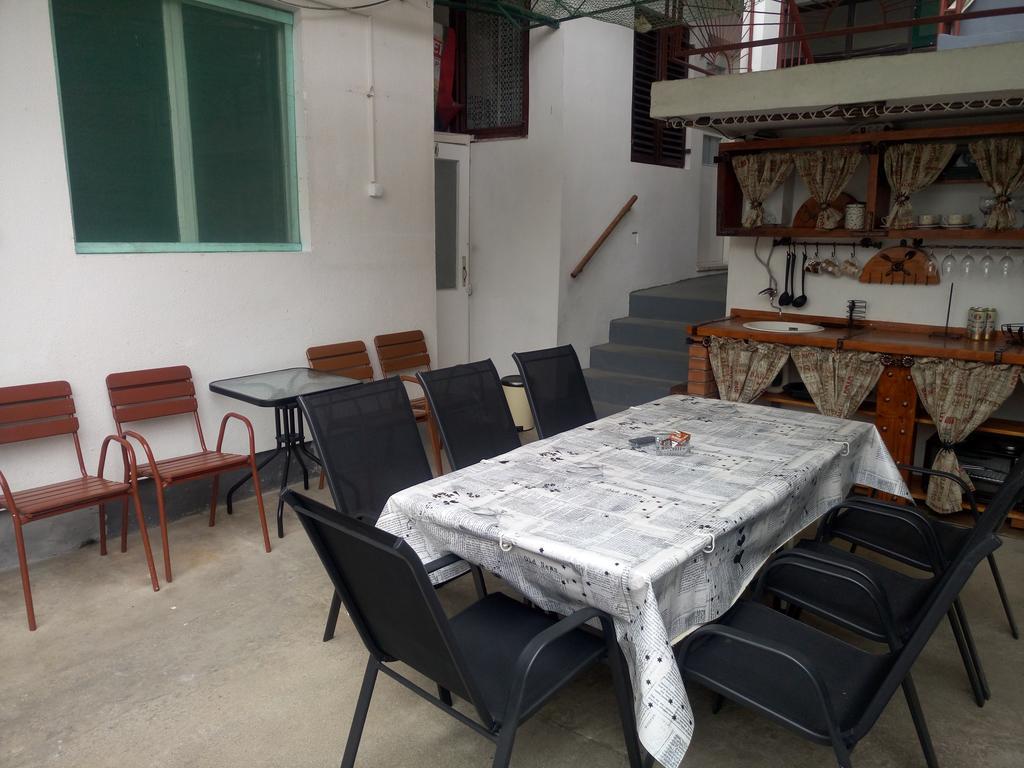 Zemunella Guest House Herceg Novi Esterno foto
