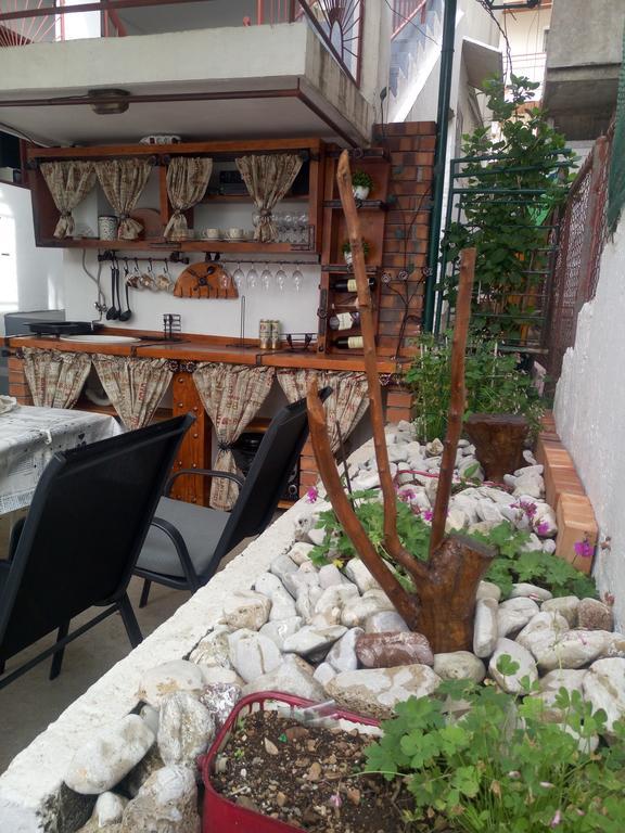 Zemunella Guest House Herceg Novi Esterno foto