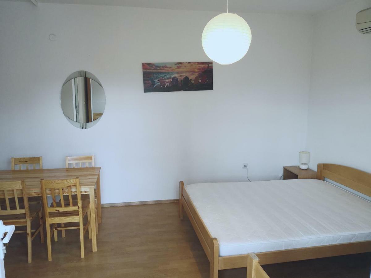 Zemunella Guest House Herceg Novi Esterno foto