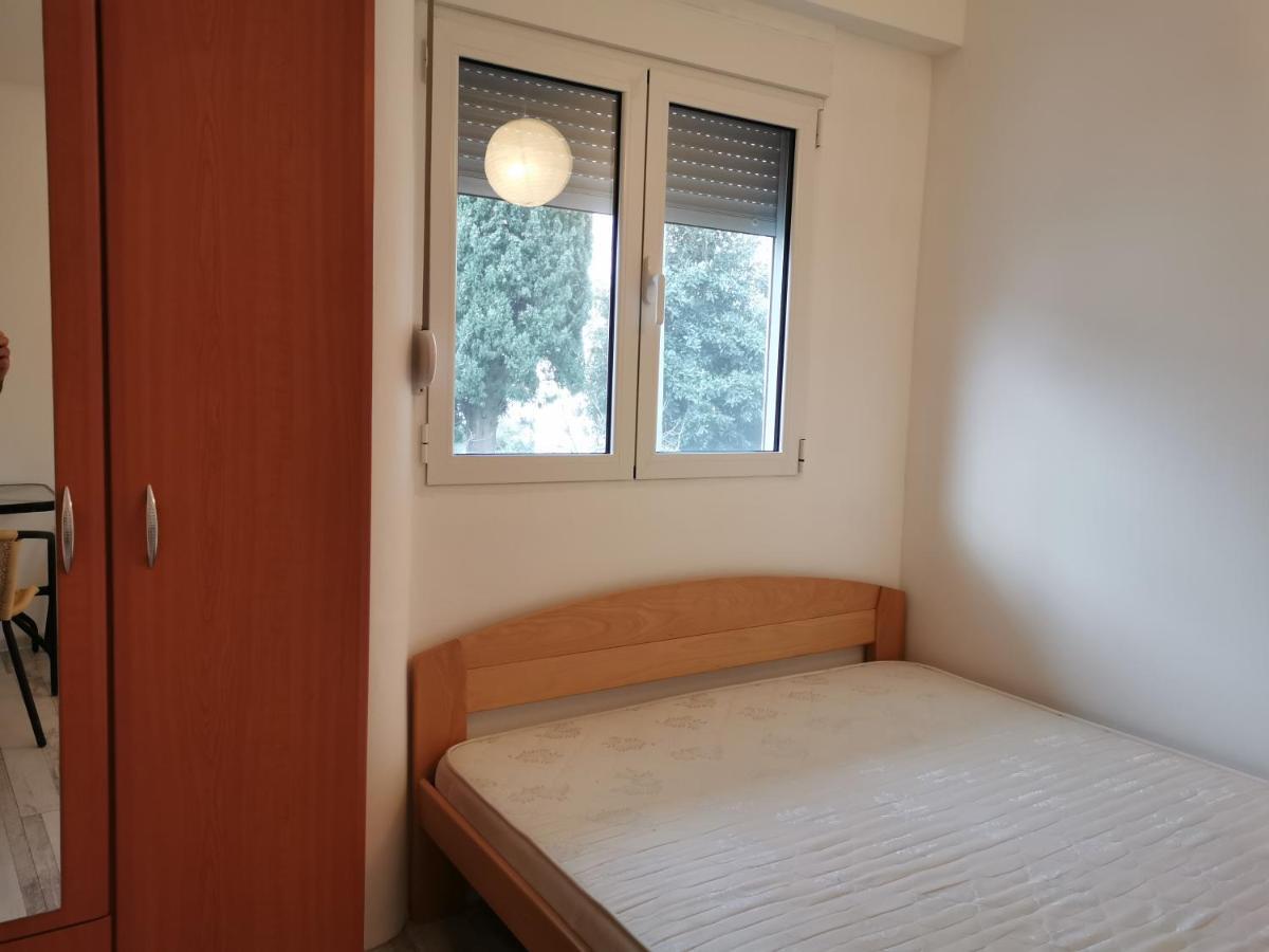 Zemunella Guest House Herceg Novi Esterno foto