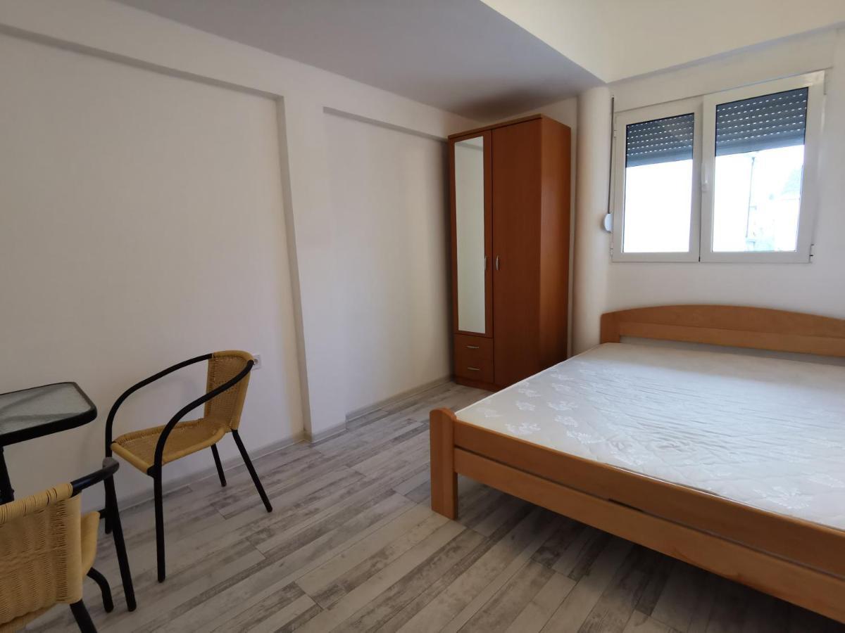 Zemunella Guest House Herceg Novi Esterno foto